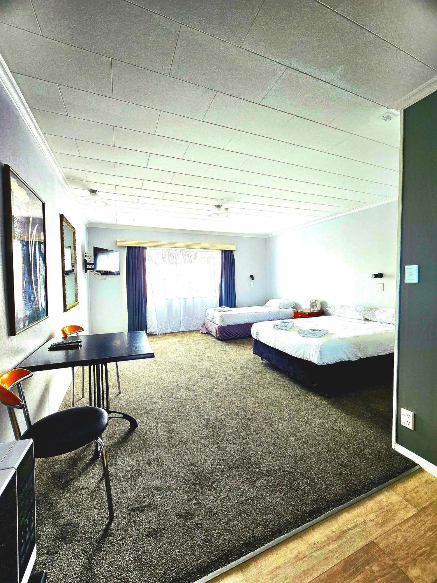 Putaruru Arms Motor Inn Eksteriør billede